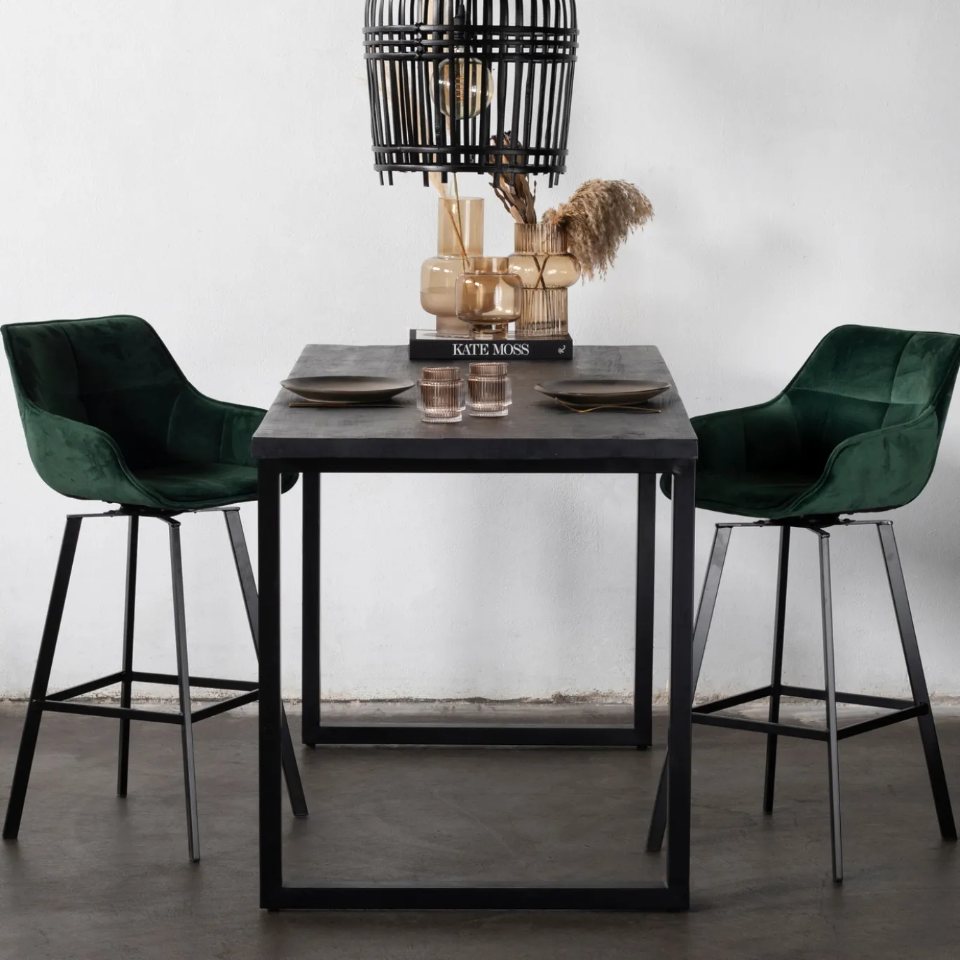 Bartafel Martin Mangohout Zwart 140x70x90cm - Giga Meubel