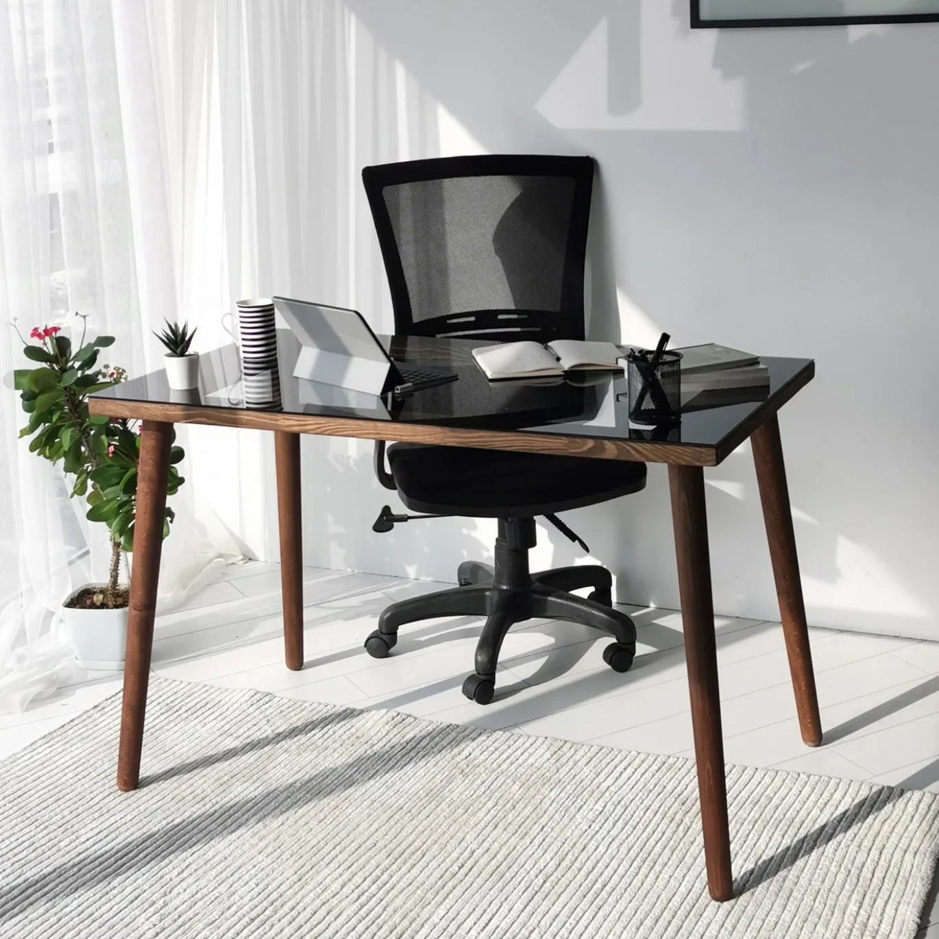 Bureau Cozy Glas Smoke/Walnoot 110cm