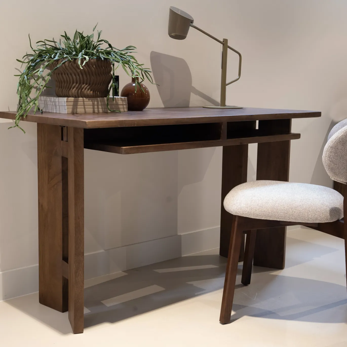 DÉJA Bureau Salo Walnoot 130cm