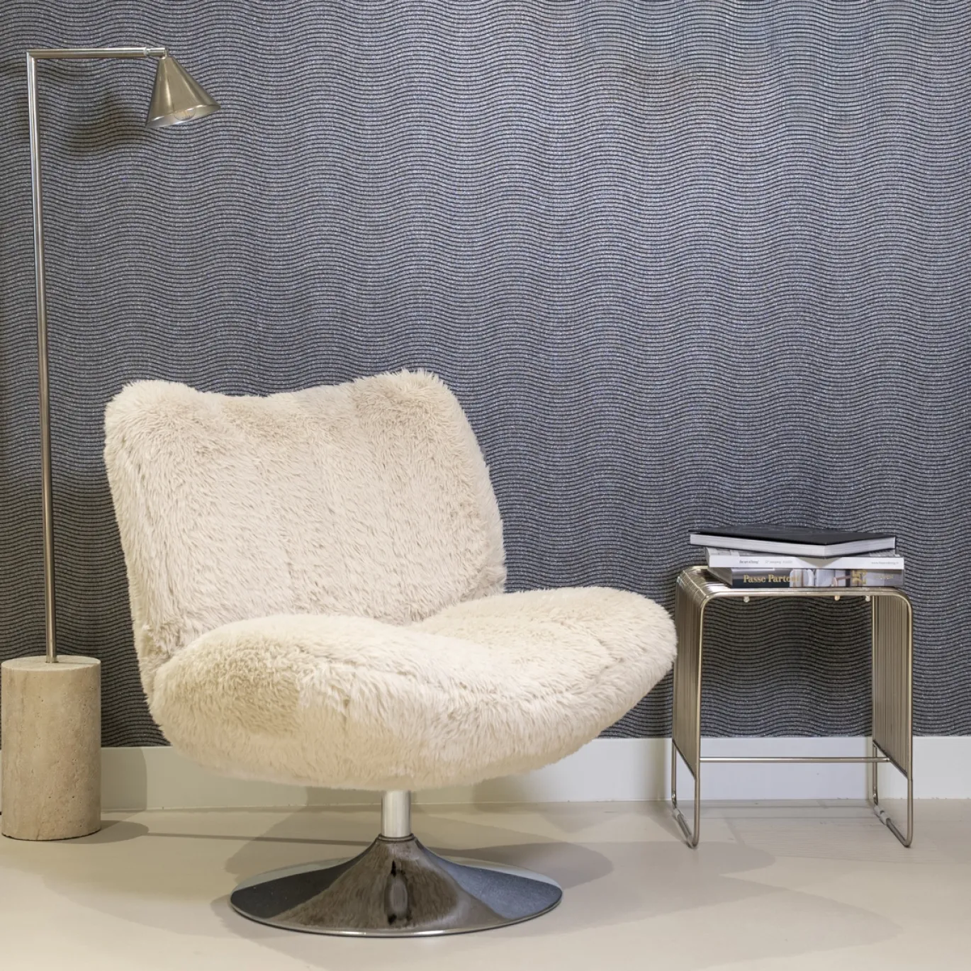 DÉJA Draaifauteuil Morten Fluffy Taupe/Chrome