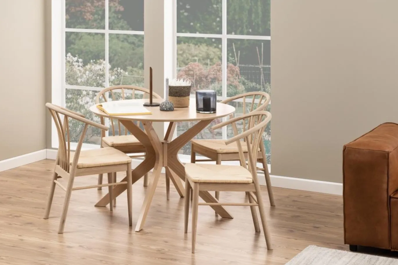 Eetkamerstoel Dolen Met Armleuning Paper Plaits Off White/Naturel - Giga Living