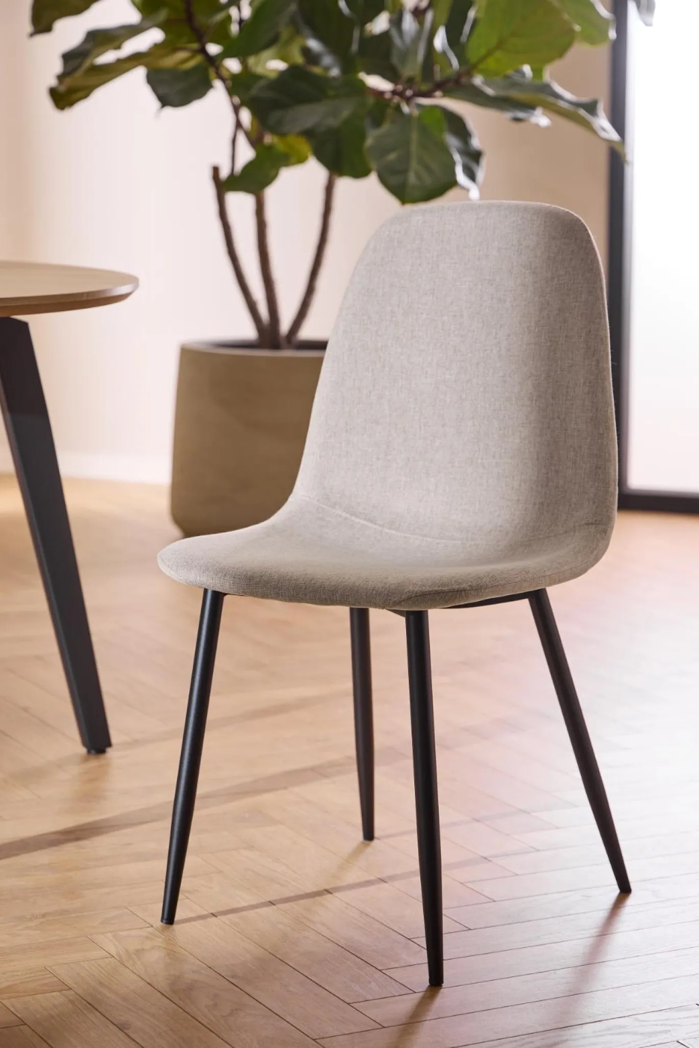 Eetkamerstoel Duvra Beige Nesia - Giga Living