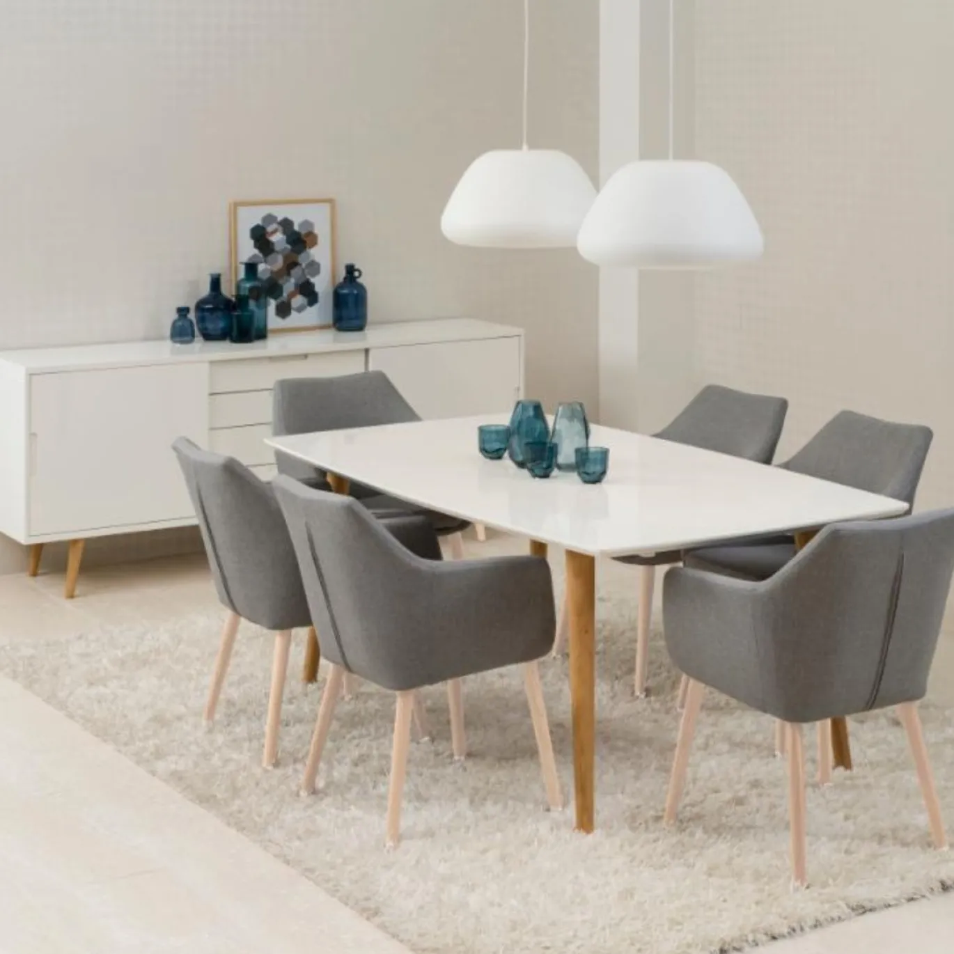 Eetkamerstoel Quincy Met Armleuning Corsica Lichtgrijs - Giga Living