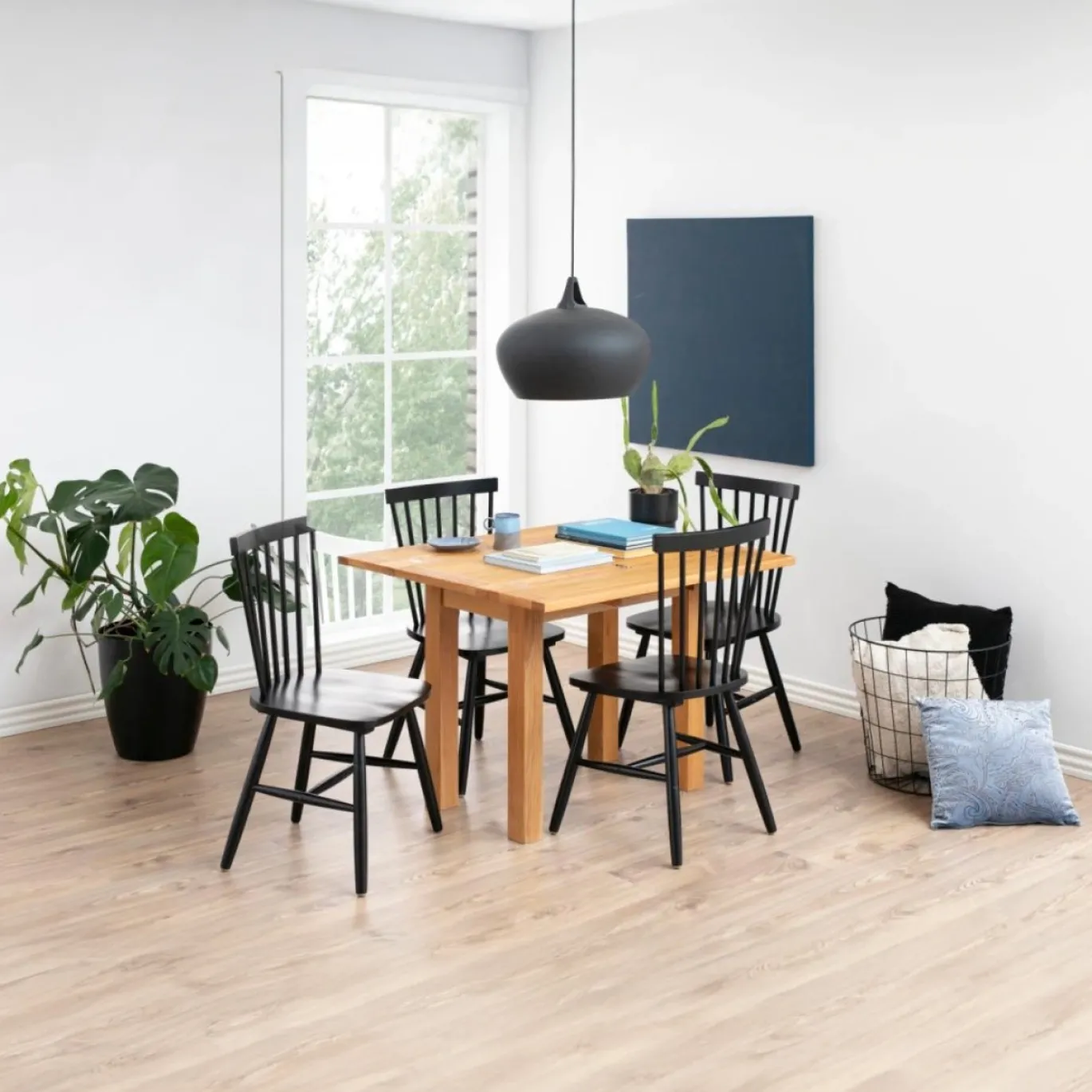 Eetkamerstoel Urvik Birch Zwart - Giga Living