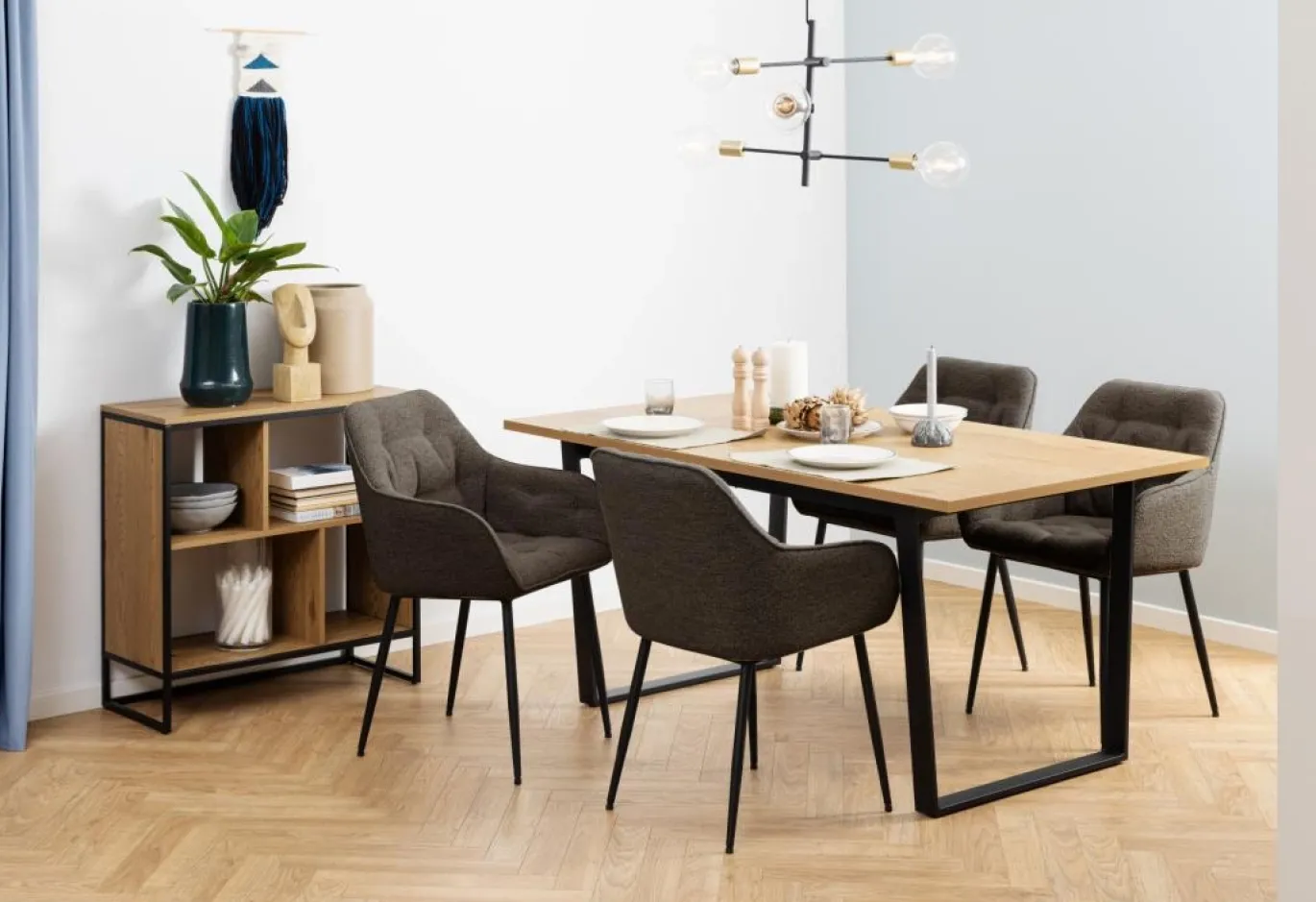 Eetkamerstoel Zion met Armleuning Taupe - Giga Living