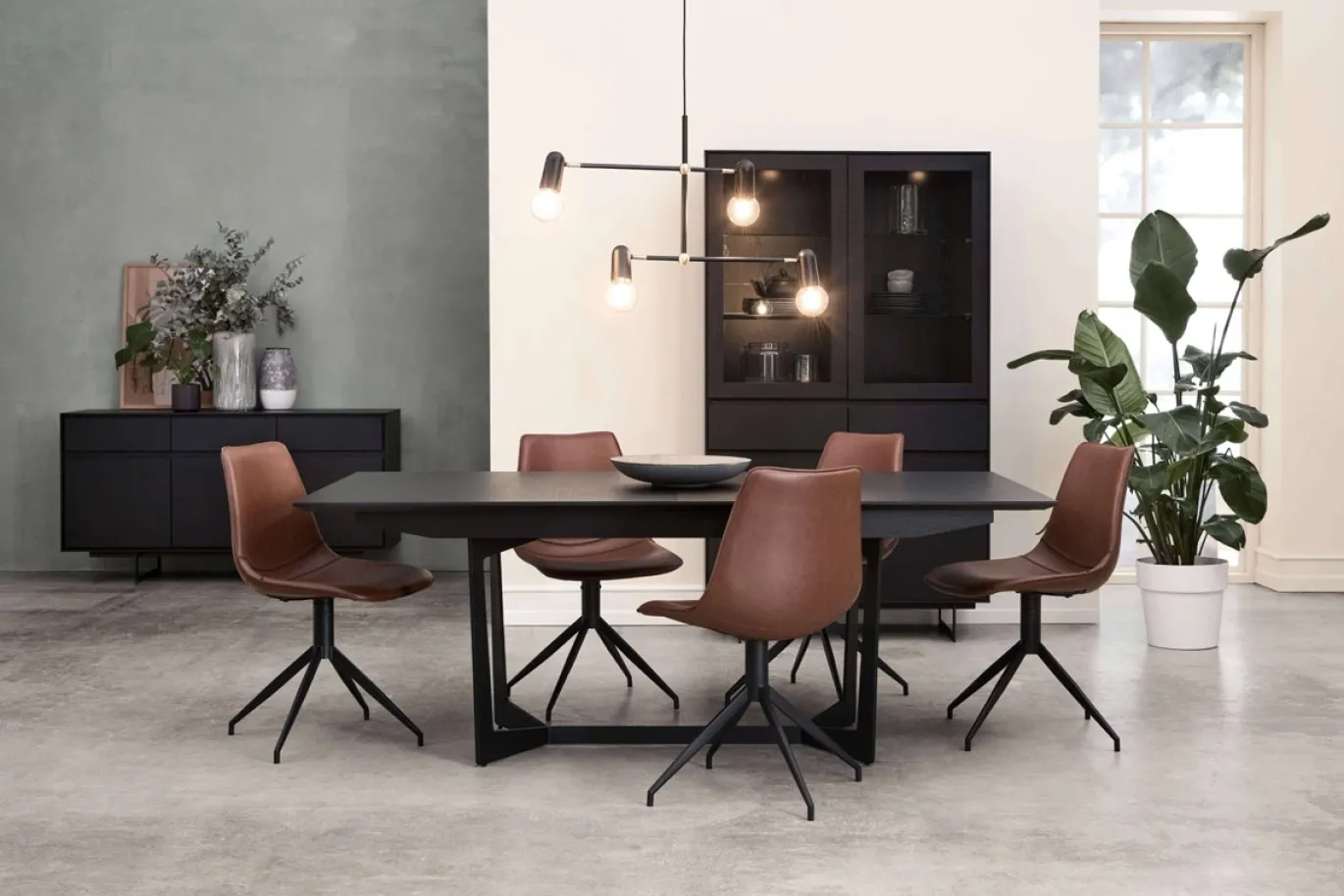 Eetkamertafel Tokyo Zwart Eiken 200/250x100cm - Giga Meubel