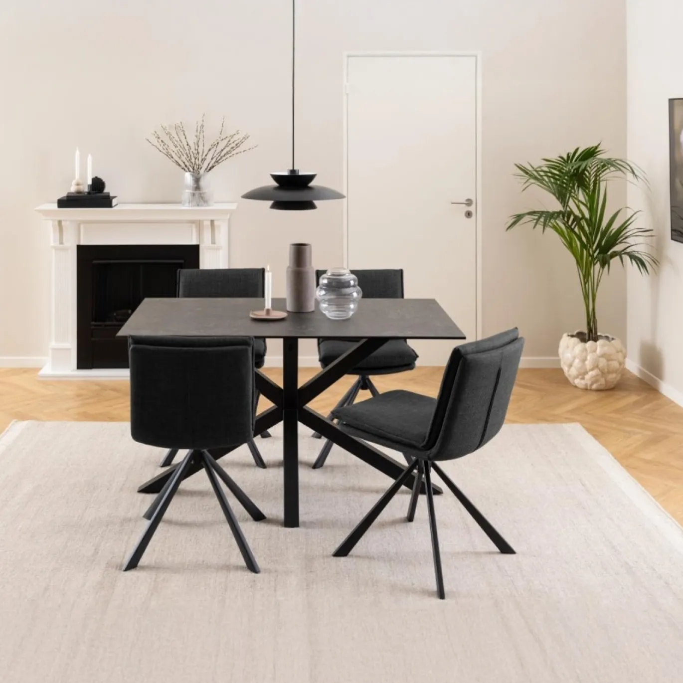 Eettafel Harrie Keramiek Zwart Fairba 135cm - Giga Living