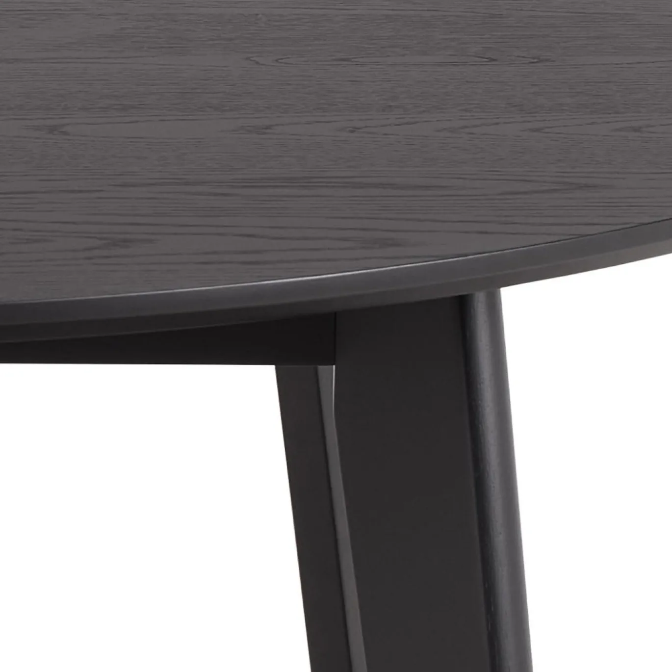 Eettafel Levi Eikenfineer Mat Zwart Ø120x76cm - Giga Living