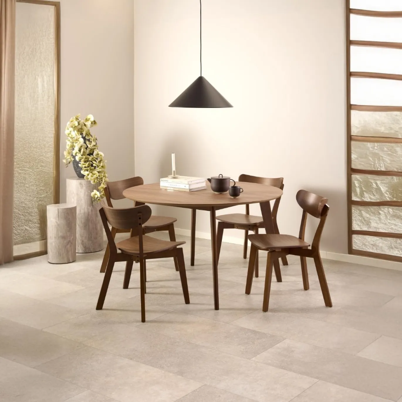 Eettafel Levi Walnut Fineer Mat Ø120x76cm - Giga Living