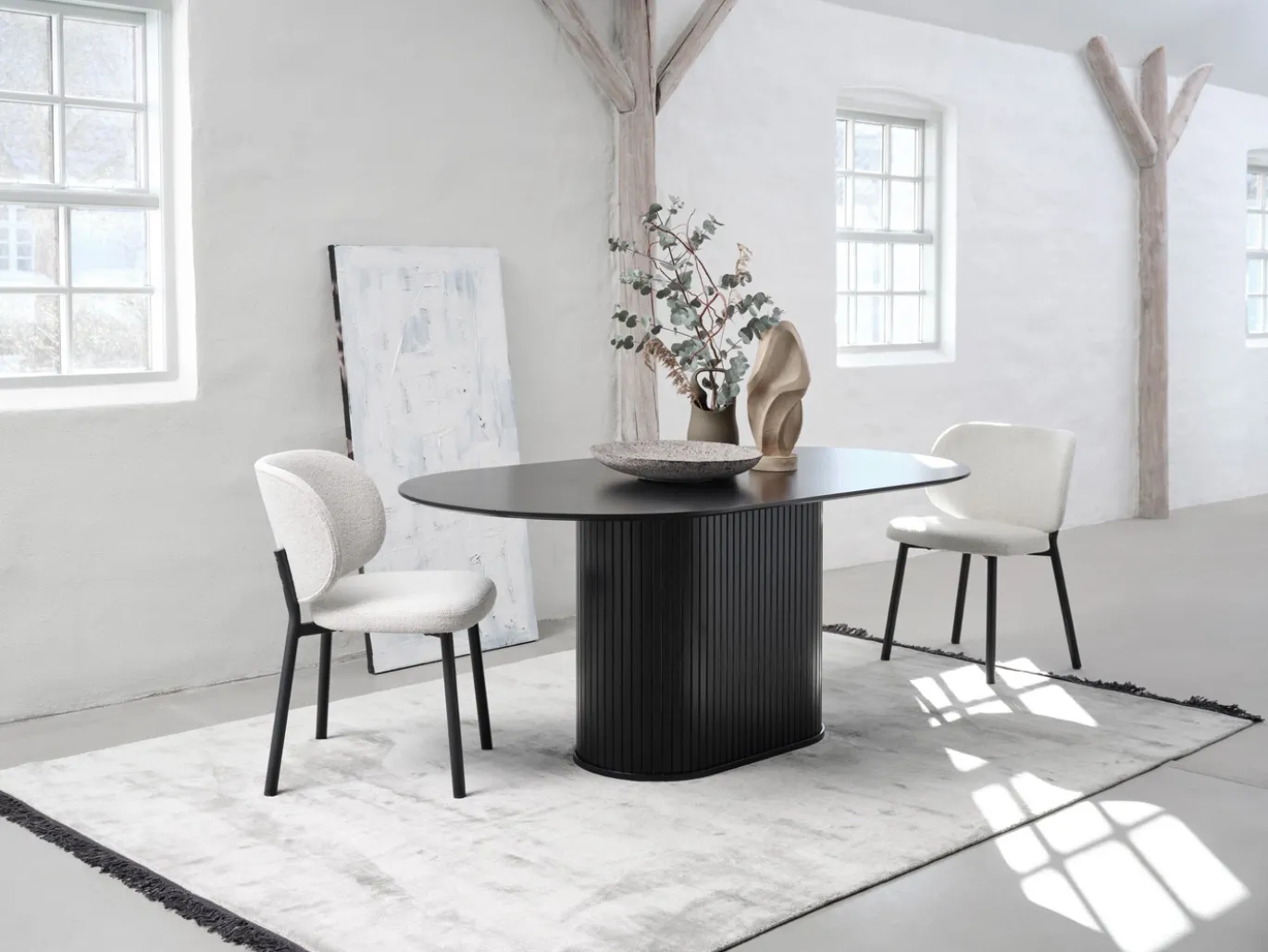 Eettafel Nola Ovaal Zwart Eiken 95x180cm - Giga Living