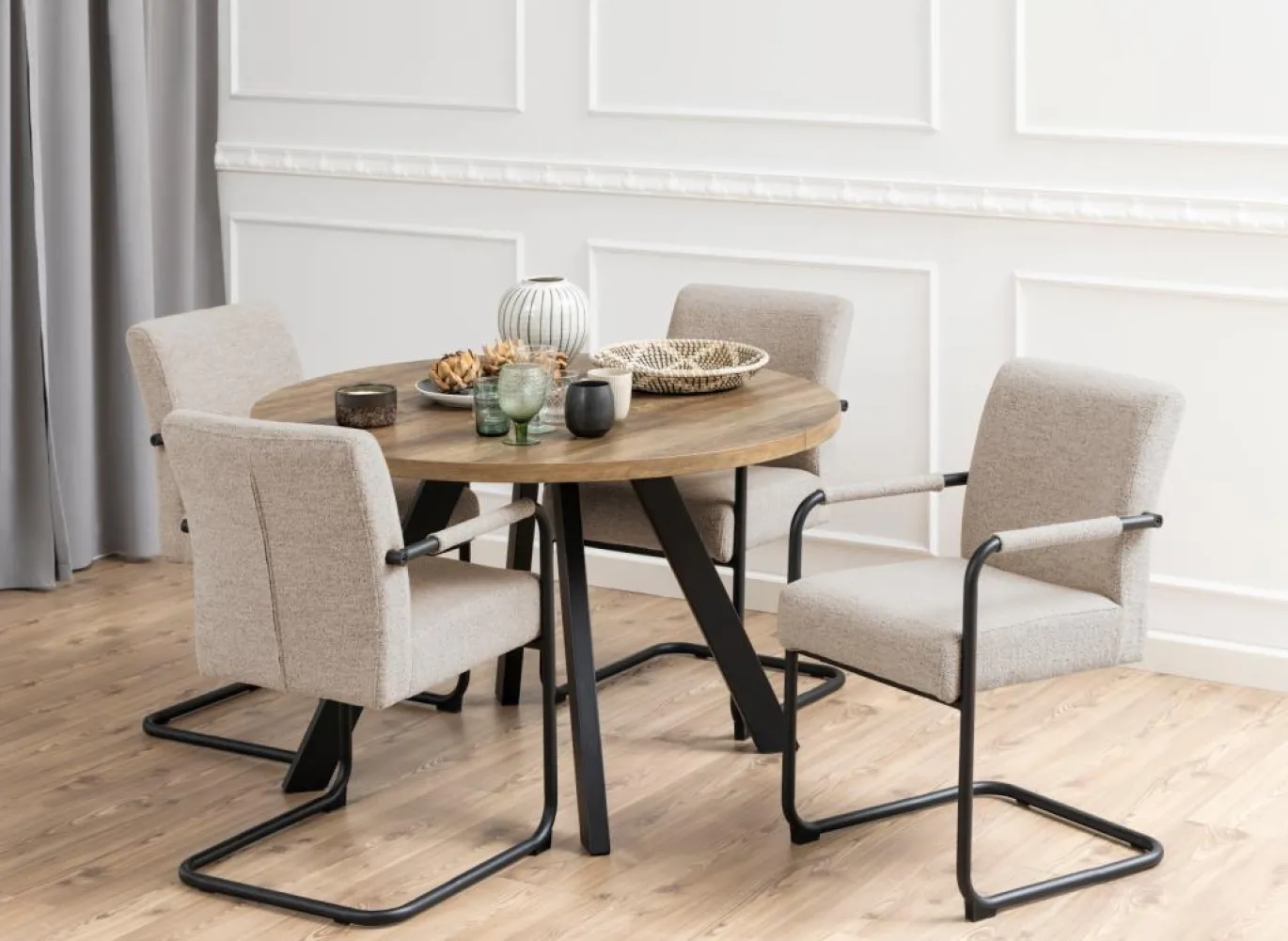 Eettafel Trelan Ø120cm Melamine Uitschuifbaar - Giga Living
