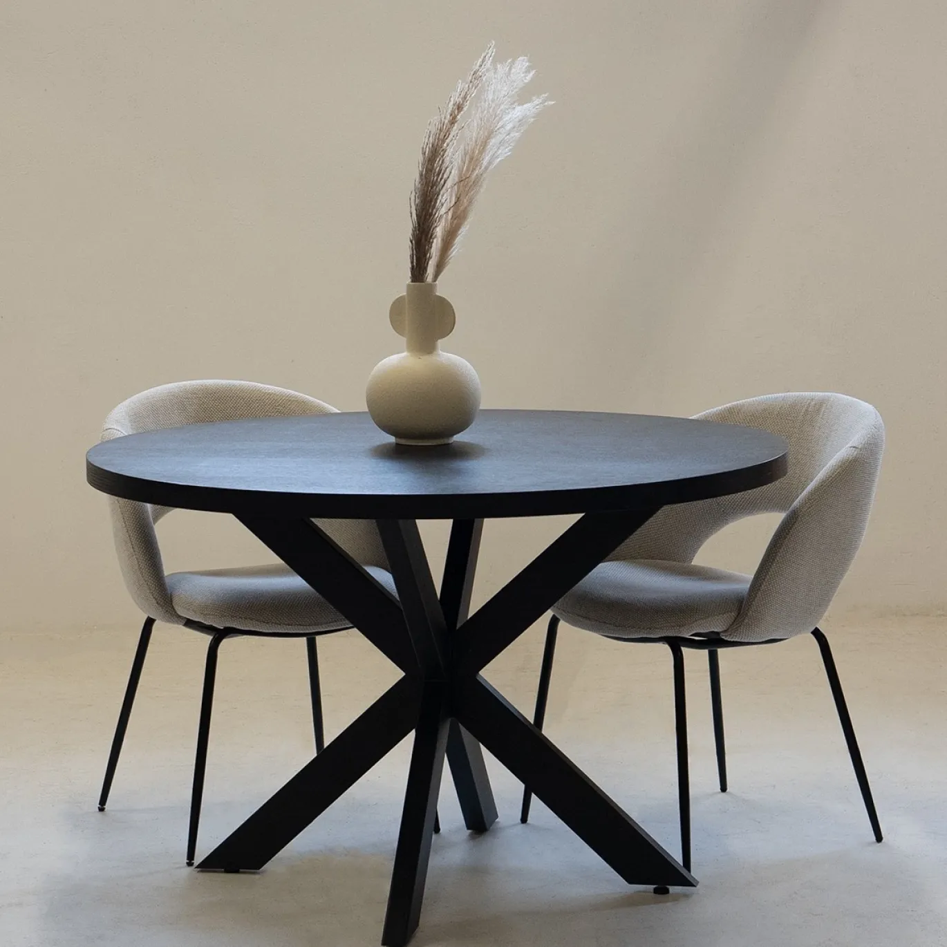 Eettafel Vancouver Zwart Eiken Rond 120cm - Giga Meubel
