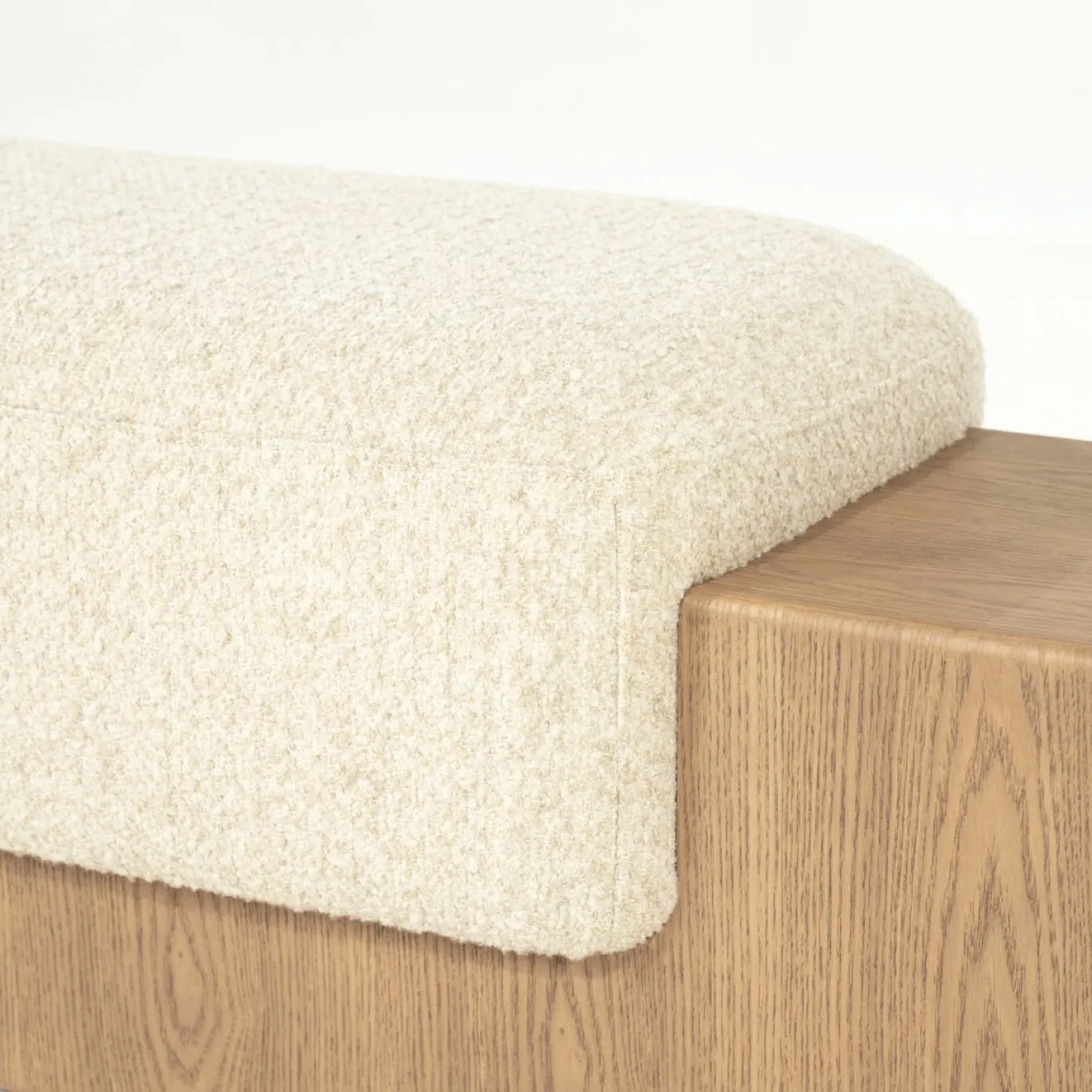 Eleonora Bankje George Beige Flou