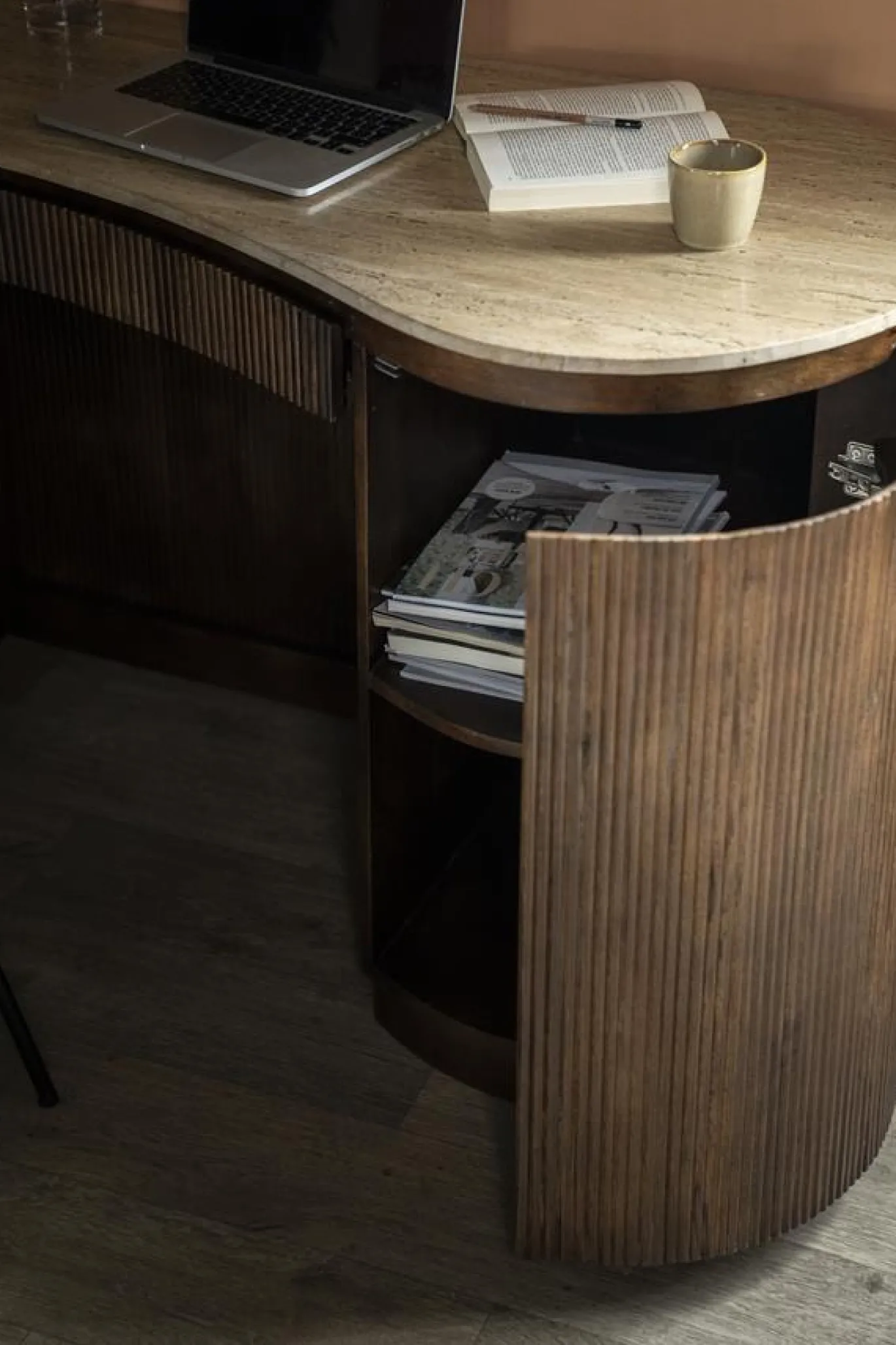 Eleonora Bureau Mari Bruin