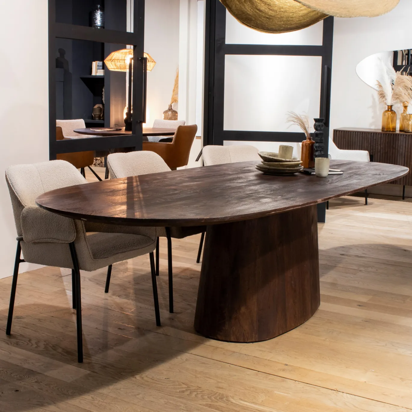 Eleonora Eettafel Aron Ovaal Bruin 200cm