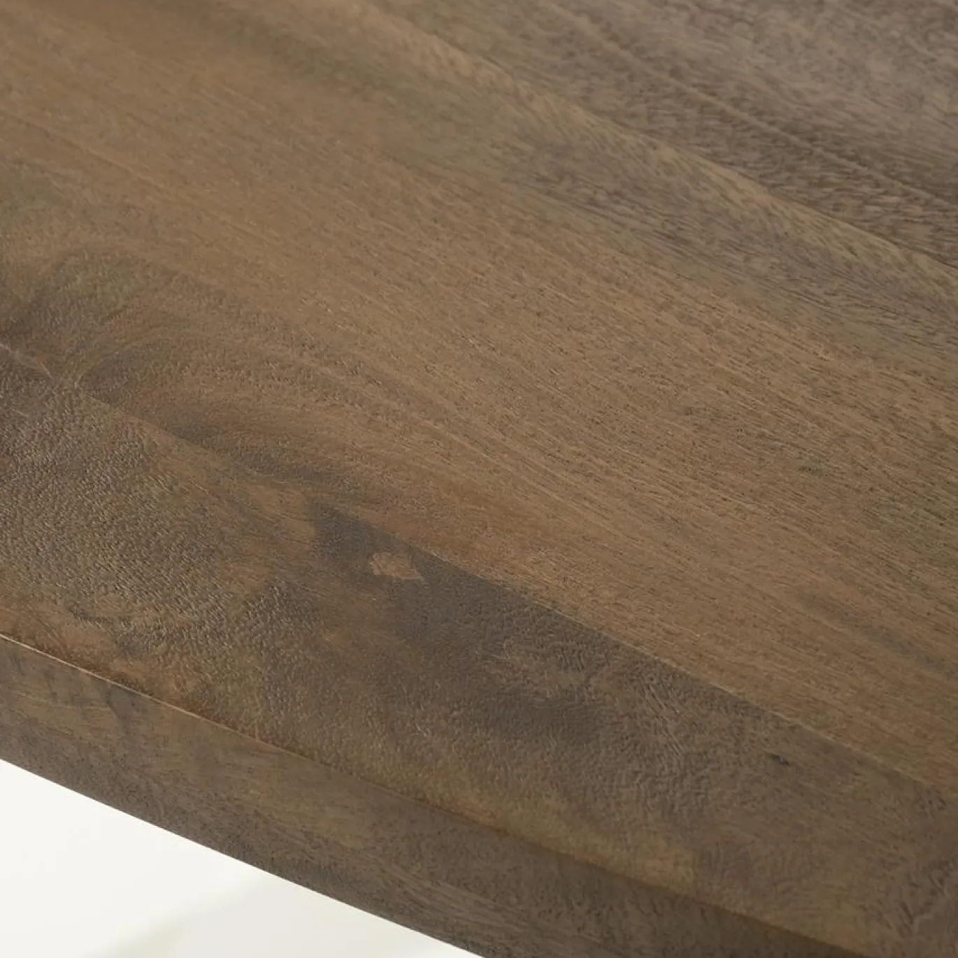 Eleonora Eettafel Taylor 140x120cm