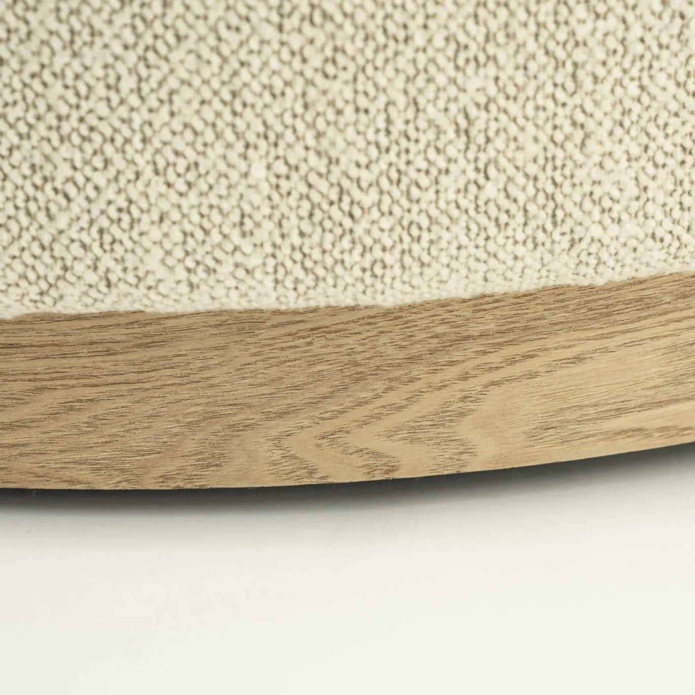 Eleonora Poef Avah Beige Mantz Large