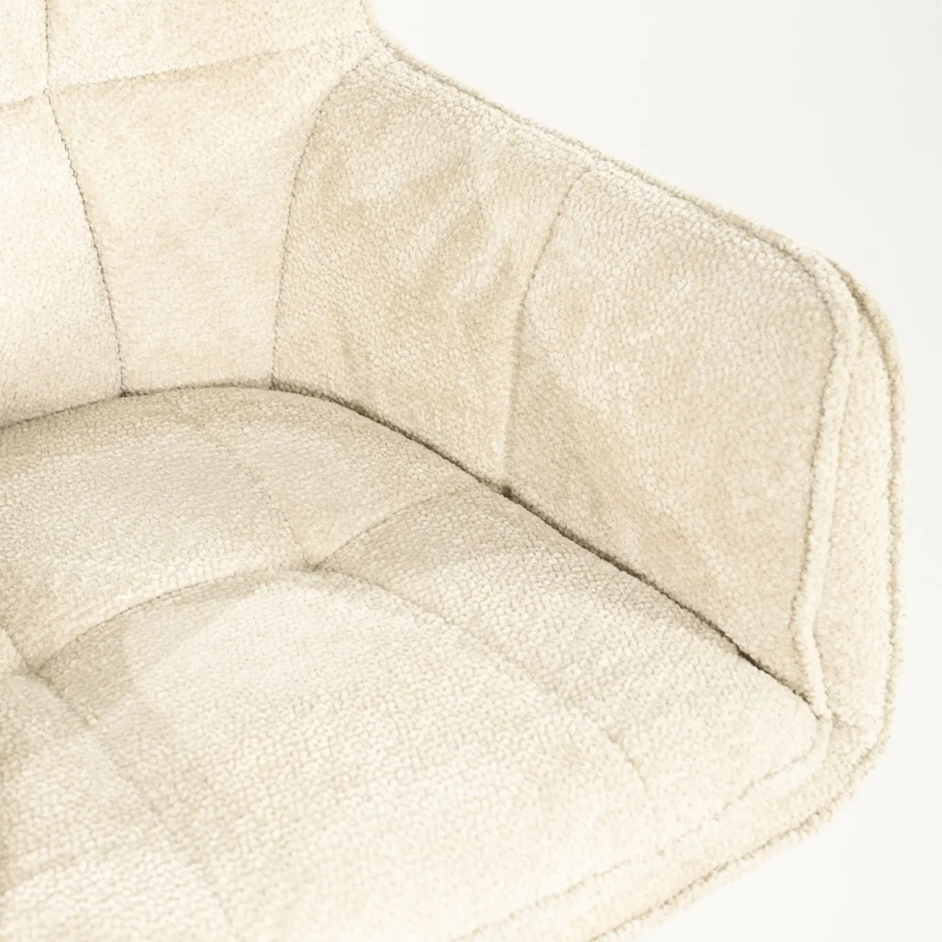 Eleonora Stoel Hugo Beige Lyric