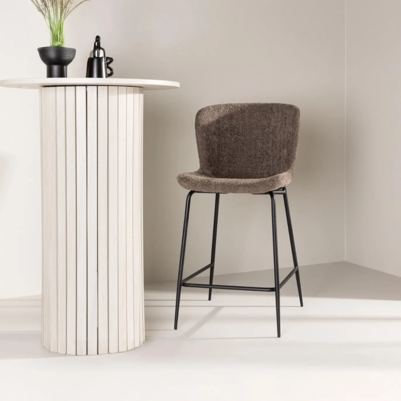 Fjôrd Barkruk Modesto Zwart/Bruin Boucle