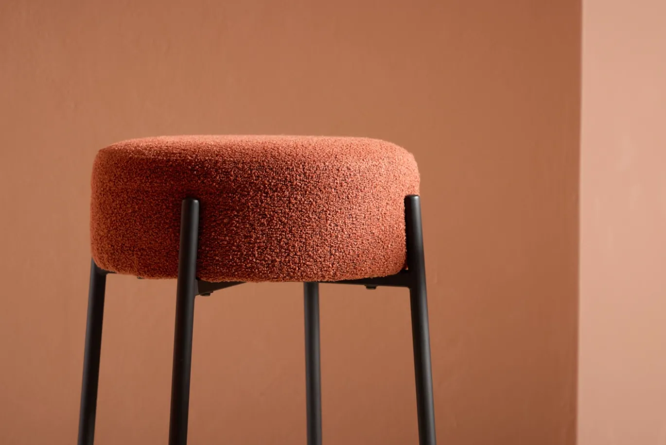 Fjôrd Barstoel Tucson Rood Bouclé