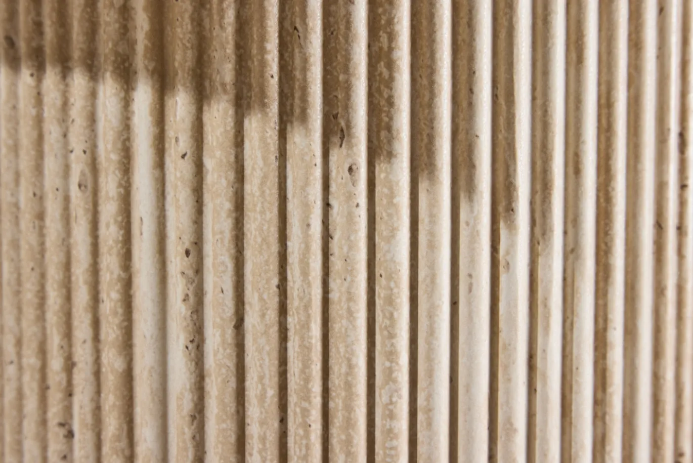 Fjôrd Bijzettafel Krille Beige Travertinlook ⌀60cm