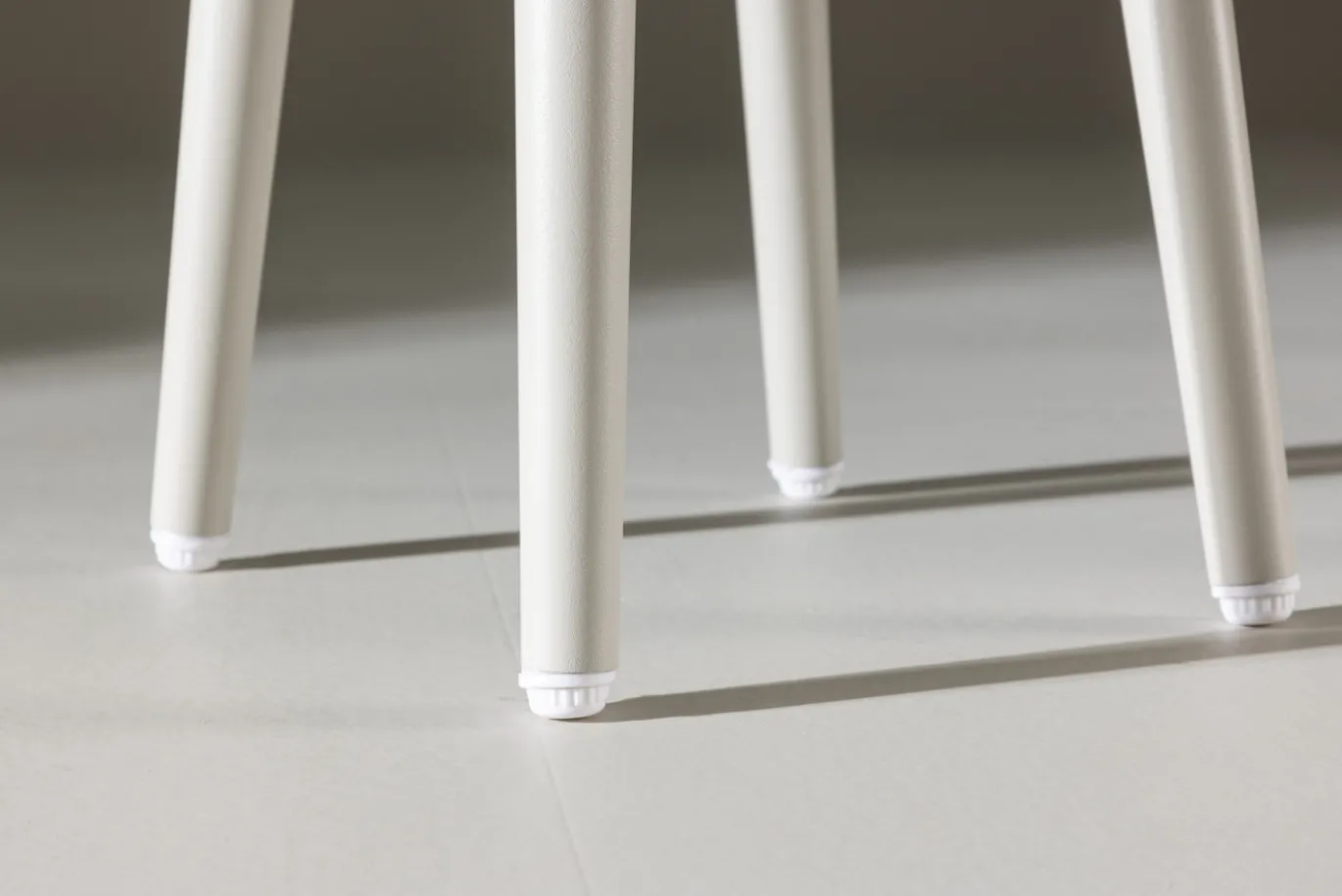 Fjôrd Bijzettafel Lina Ø40cm Beige