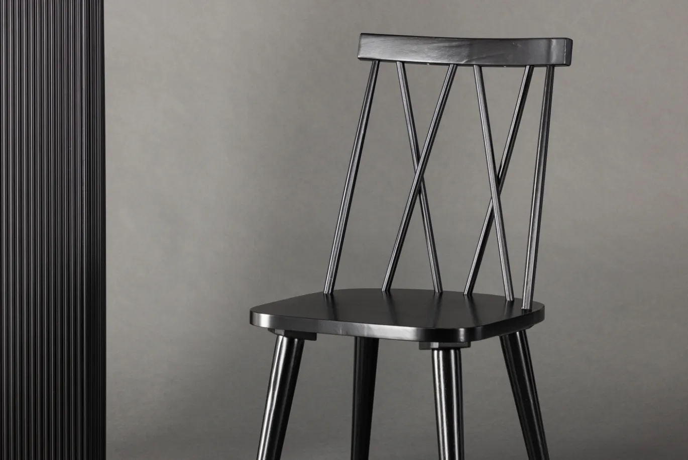 Fjôrd Eetkamerstoel Mariette Zwart Solid Rubber Hout