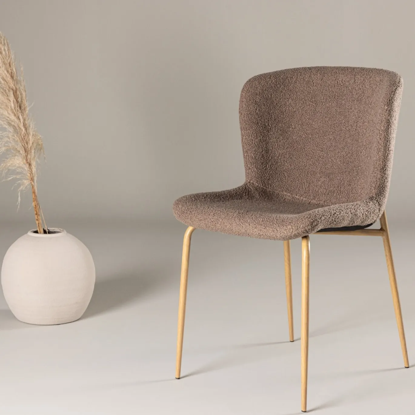 Fjôrd Eetkamerstoel Modesto Mokka Bruin Boucle
