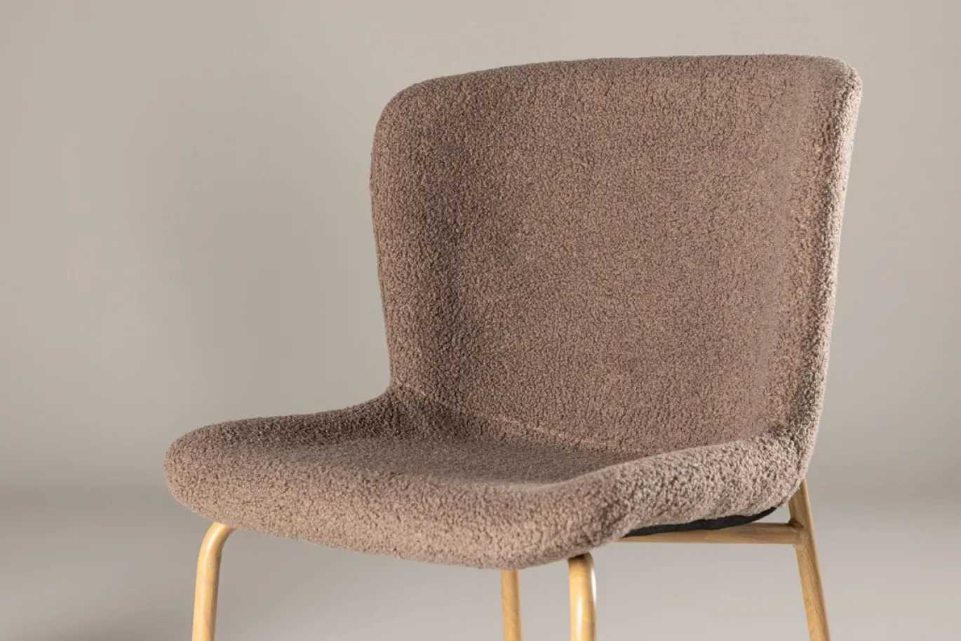 Fjôrd Eetkamerstoel Modesto Mokka Bruin Boucle