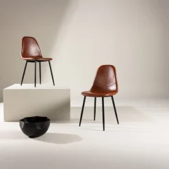 Fjôrd Eetkamerstoel Polar Bruin PU