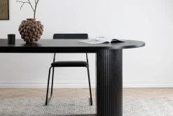 Fjôrd Eettafel Bianca Ovaal Zwart 200cm