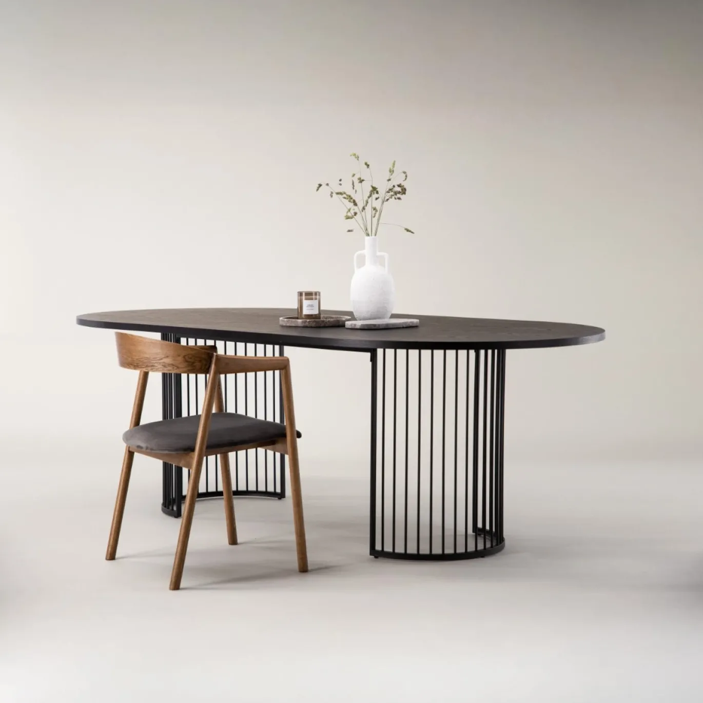 Fjôrd Eettafel Hamneskär Ovaal Zwart MDF