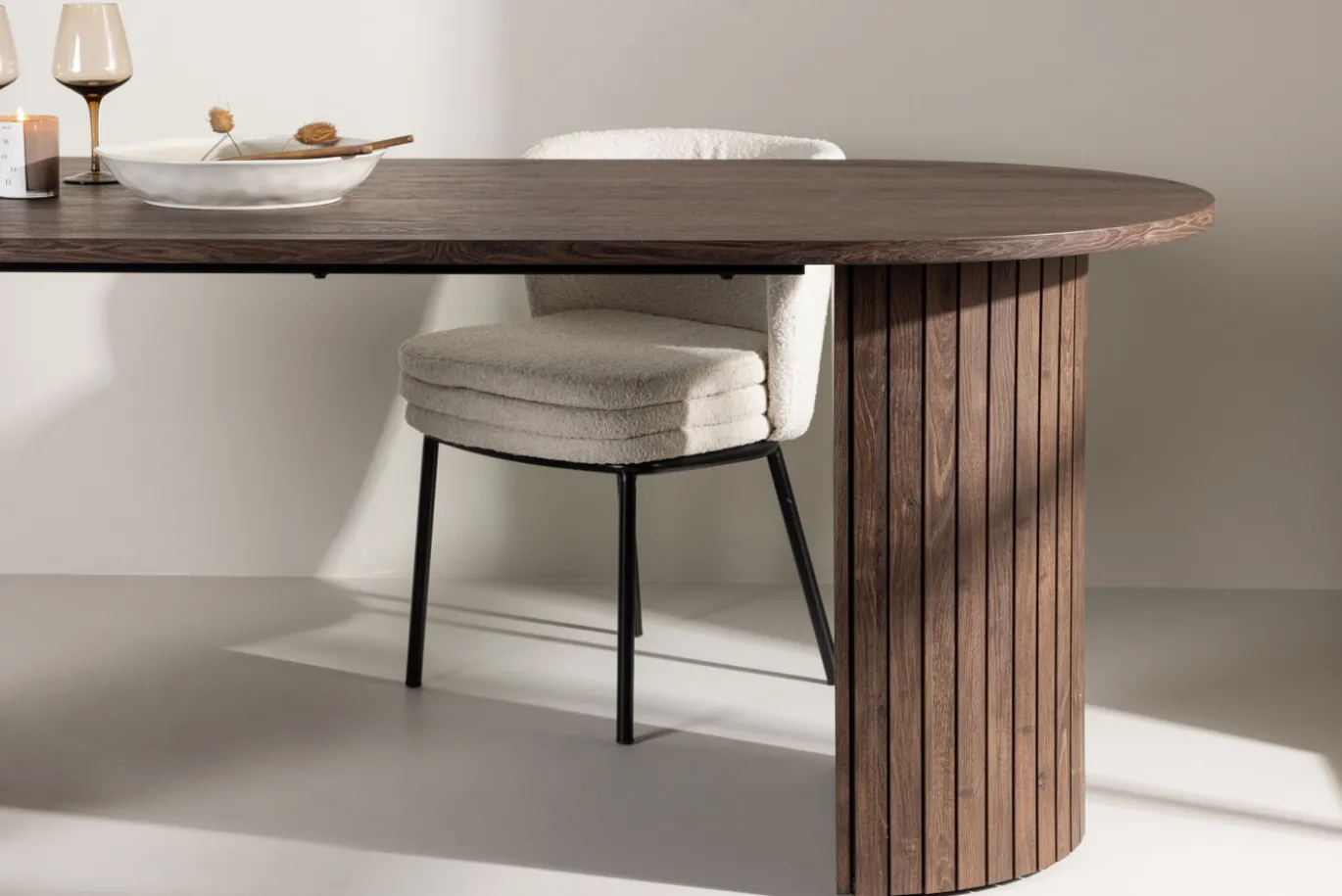 Fjôrd Eettafel Härön Ovaal 200cm Mokka