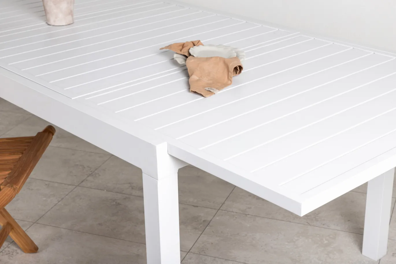 Fjôrd Eettafel Marbella 160/240cm Wit