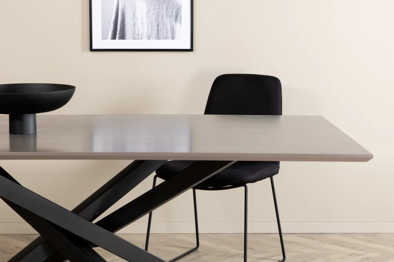 Fjôrd Eettafel Piazza Zwart/Grijs Fineer 180x90cm