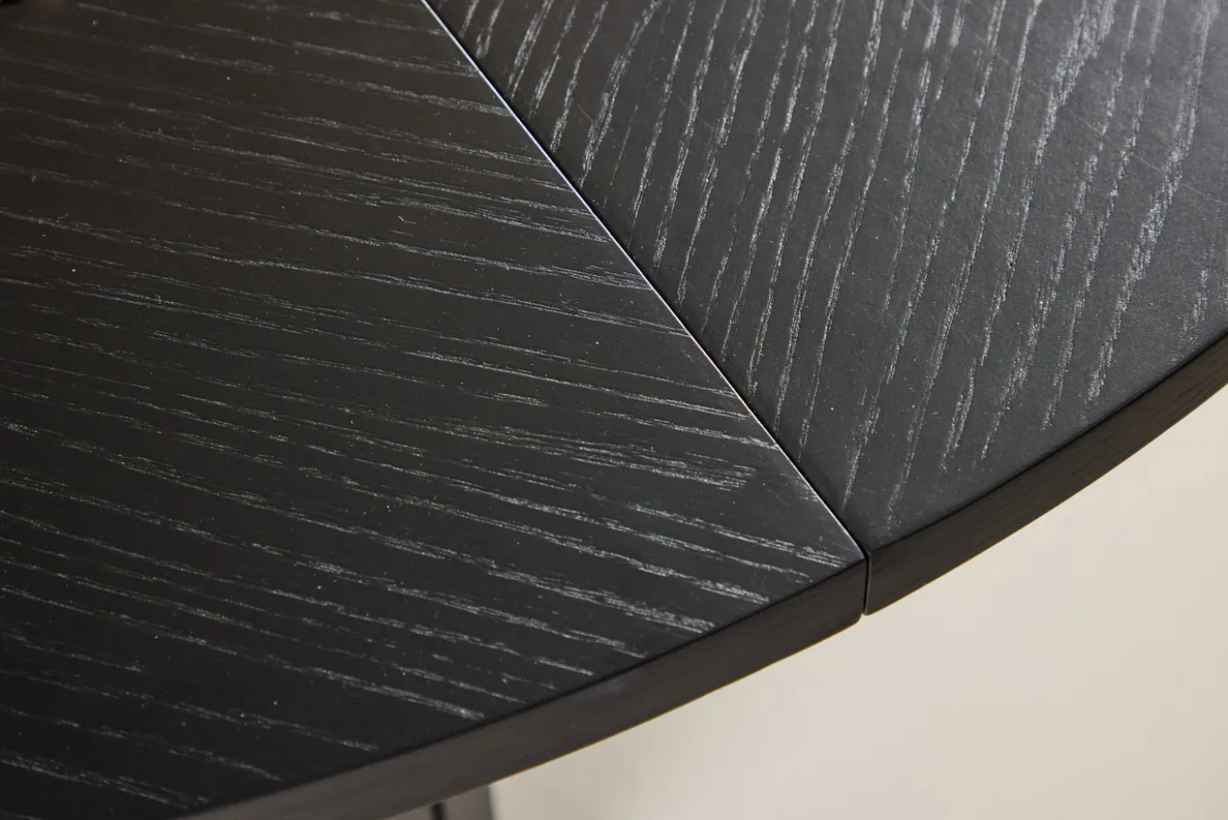 Fjôrd Eettafel Strada Zwart ⌀120cm