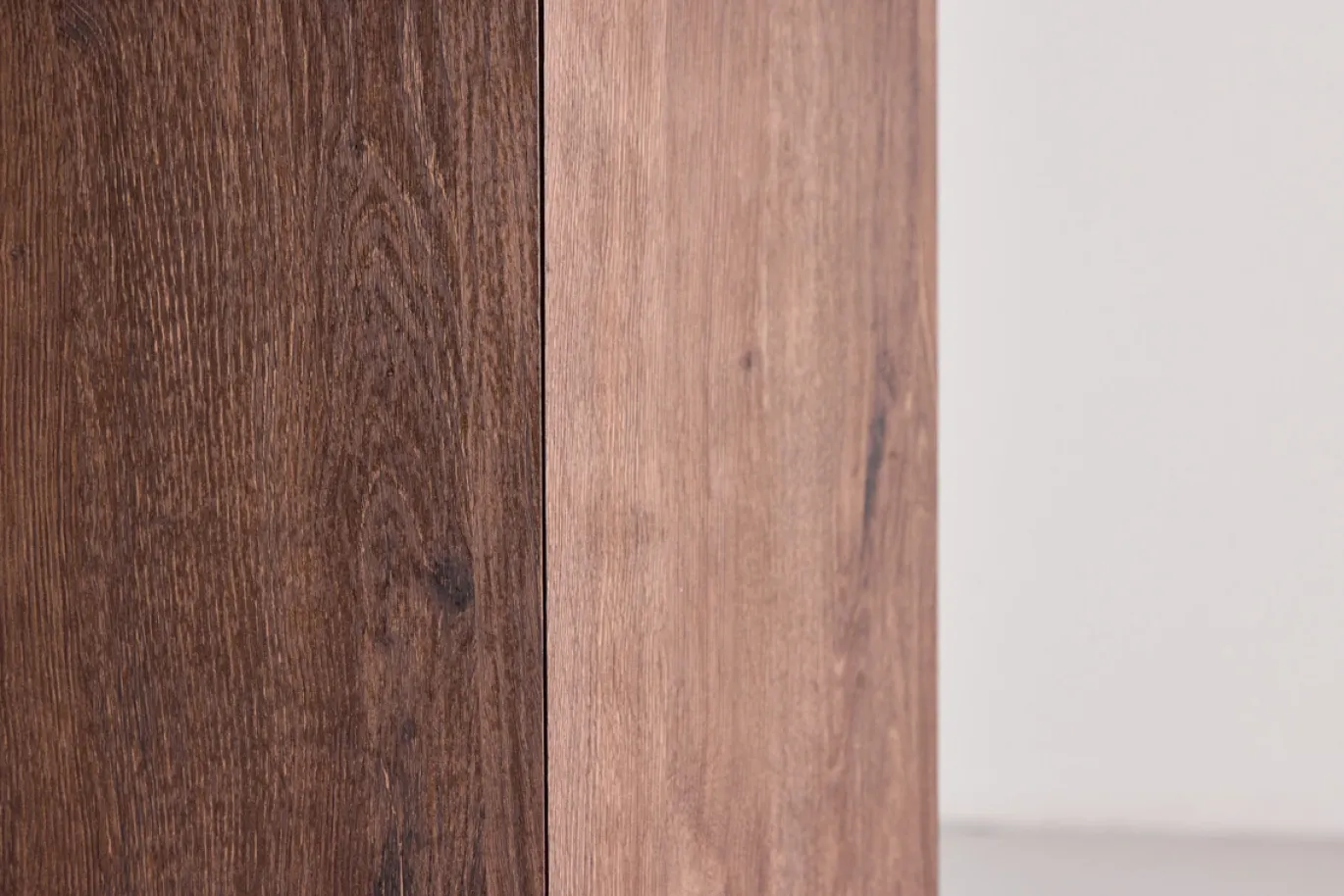 Fjôrd Eettafel Tekla Rond Mokka ⌀120cm