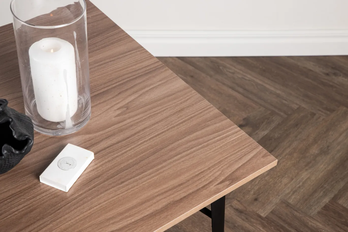 Fjôrd Eettafel Tempe Zwart Walnoot Mdf
