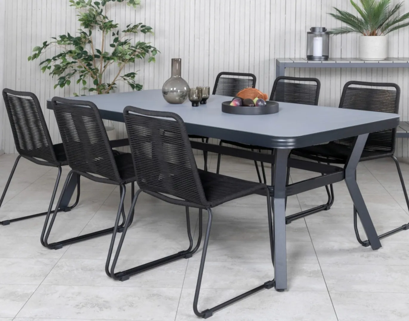Fjôrd Eettafel Virya Zwart Met Grijs Glas 200cm