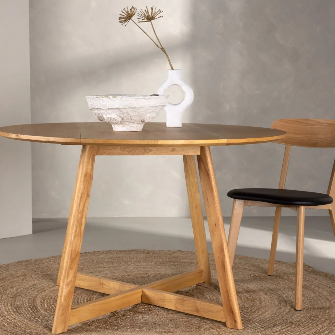Fjôrd Eettafel Yakidon Rond Rubberhout Eikenlook MDF Ø120cm