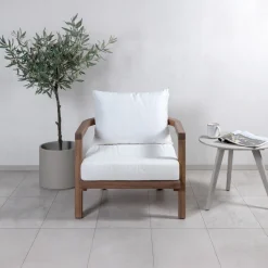 Fjôrd Fauteuil Erica Acacia Wire Brushed/Off White
