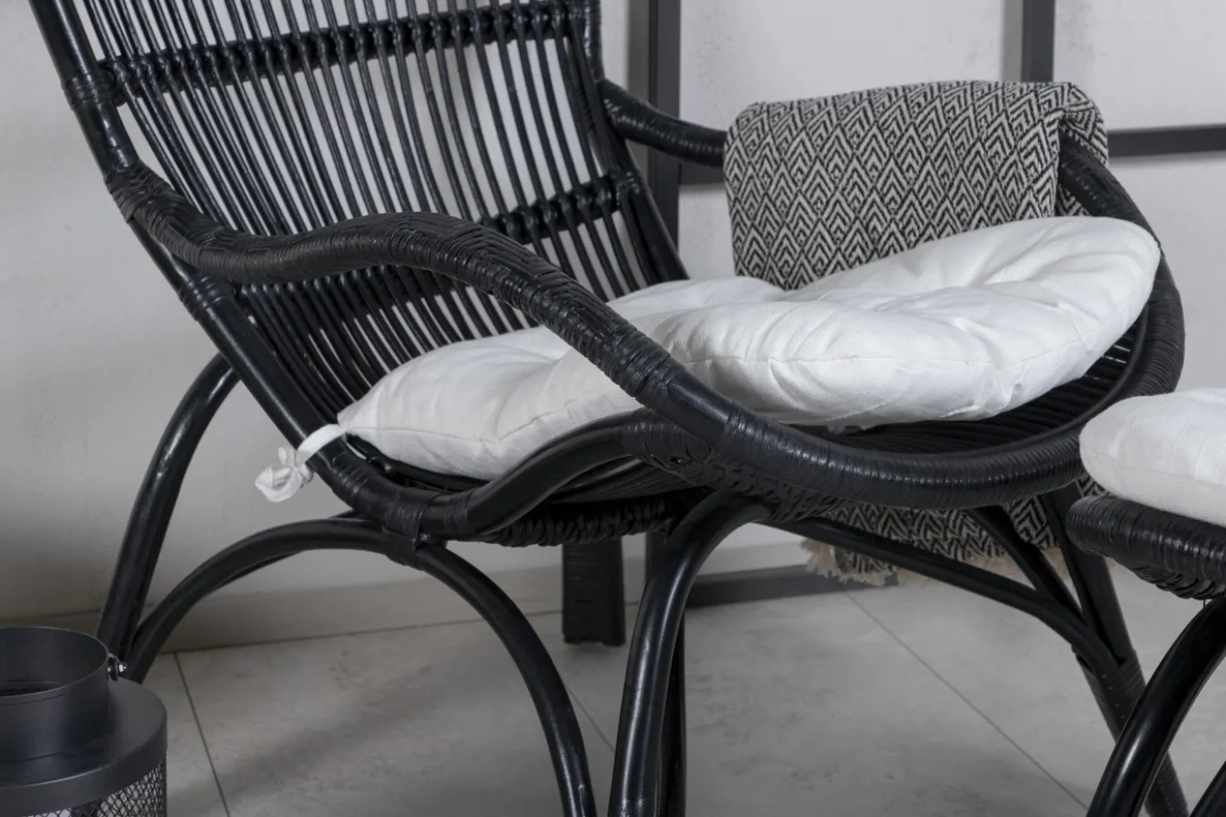 Fjôrd Lounge Stoel Ella Zwart