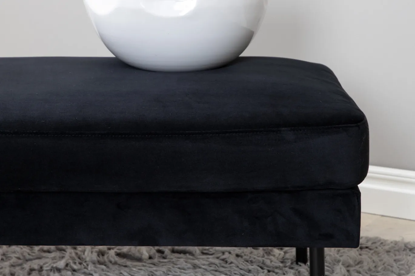 Fjôrd Poef Zoom Zwart Velvet