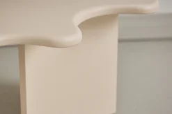 Fjôrd Salontafel Flower Beige 116x76cm