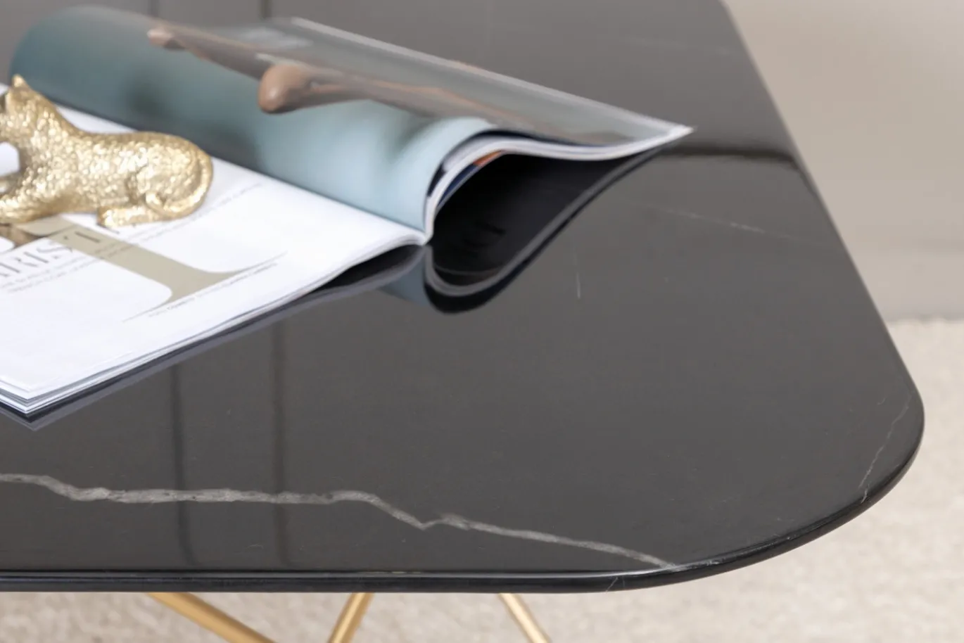 Fjôrd Salontafel Tristar Brushed Brass Zwart Glas Marmer