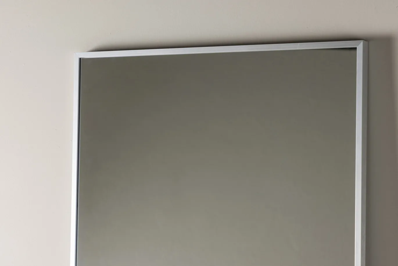 Fjôrd Staande Spiegel Dalton 220cm Zilver