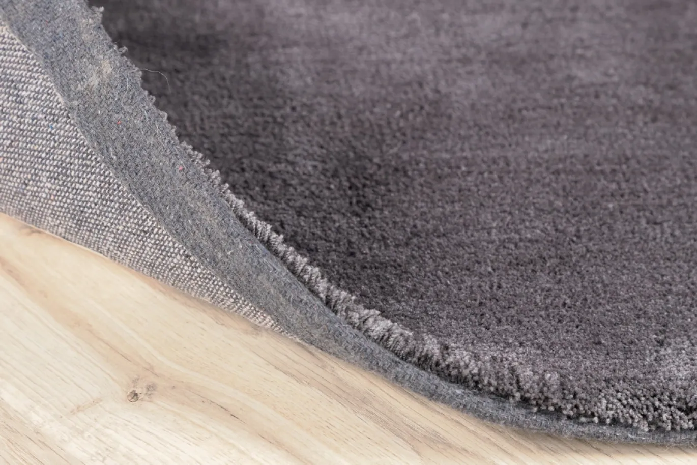 Fjôrd Vloerkleed Undra Ø200cm Donkergrijs
