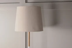 Fjôrd Vloerlamp Hattman Wit Hout Marmer /Linnen