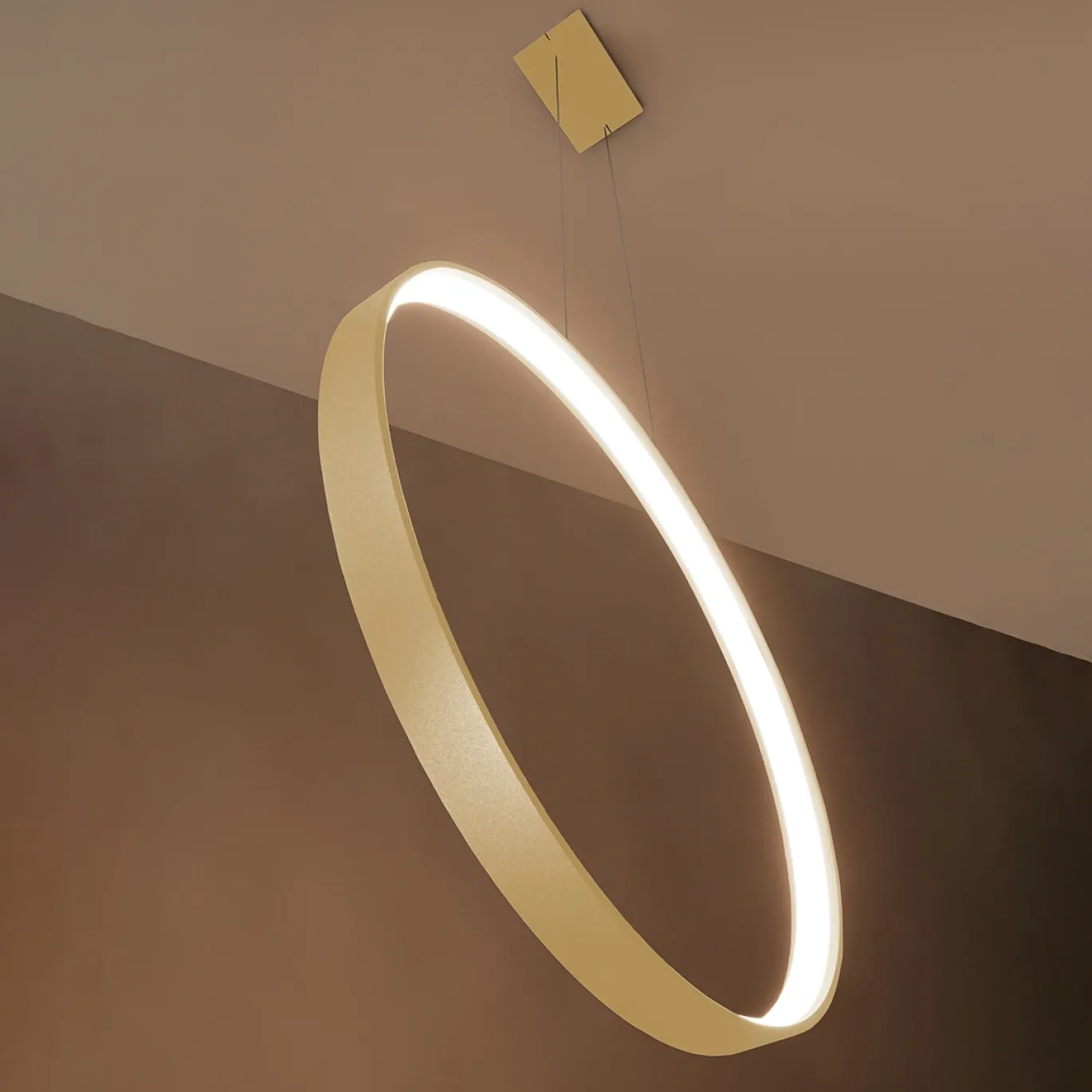Hanglamp Rio Goud 3000K Ø55cm - Giga Meubel