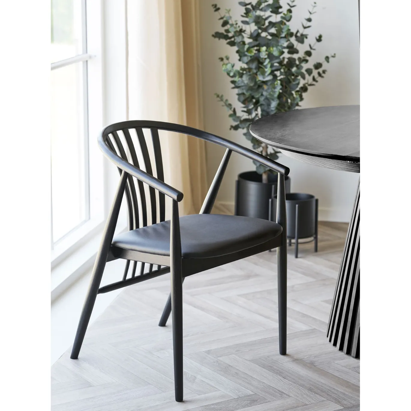House Nordic Eetkamerstoel Agustin Zwart
